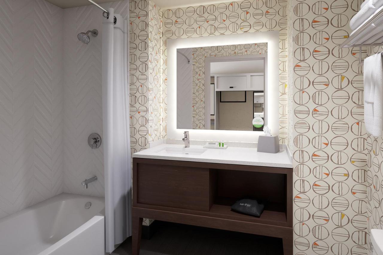 Holiday Inn - Erie By Ihg Exterior foto