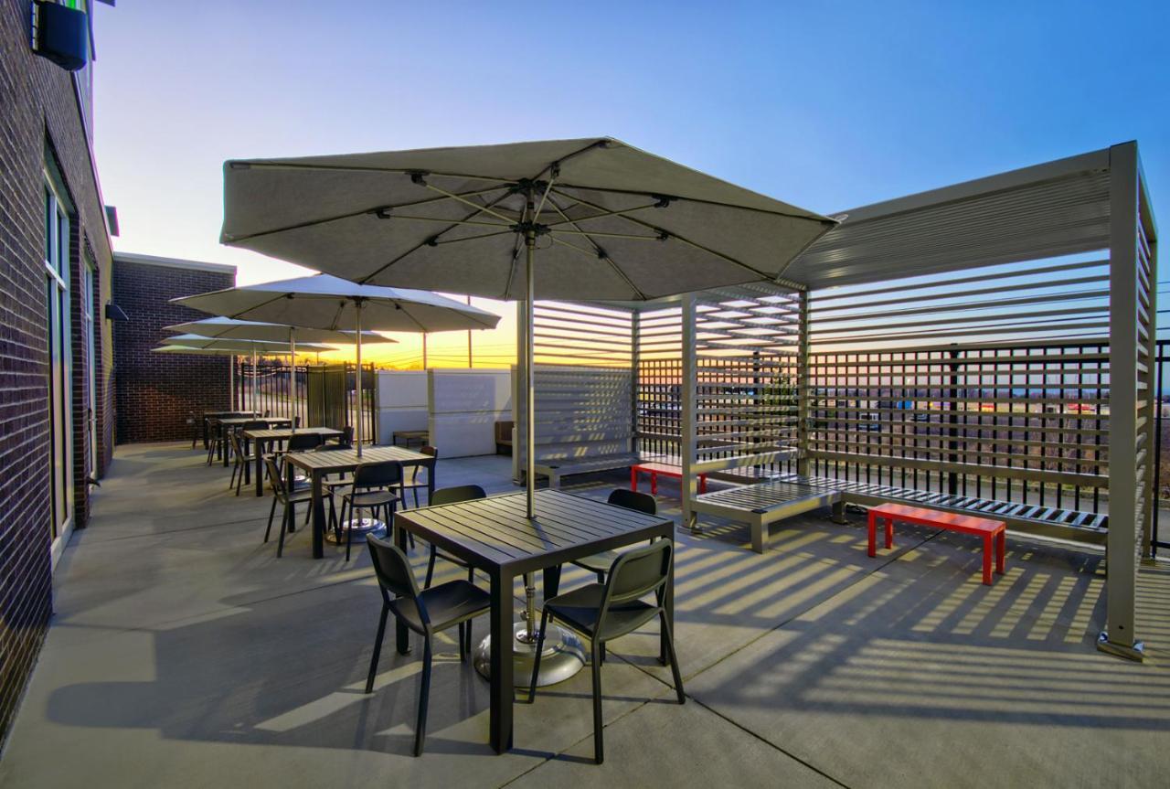 Holiday Inn - Erie By Ihg Exterior foto