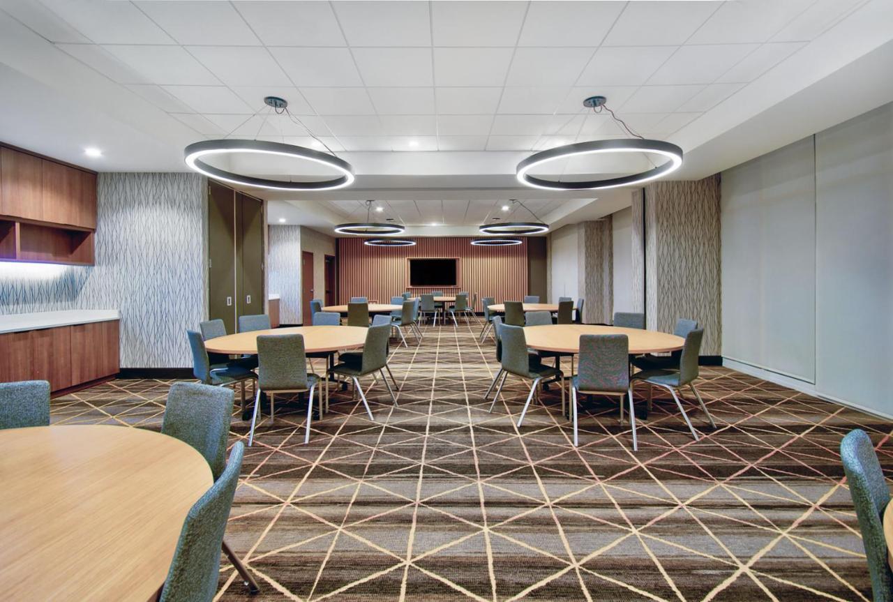 Holiday Inn - Erie By Ihg Exterior foto